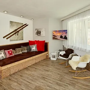 Alpen Diamond Penthouse & Apartment