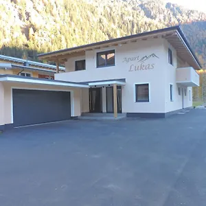 Lukas Apartment